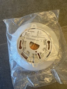 EDWARDS SIGA- SB4 FIRE ALARM DETECTOR BASE SEALED - Picture 1 of 5
