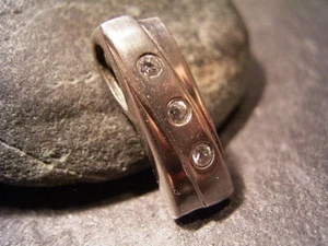 DISEÑO NEUMÁTICO - COLGANTE CIRCONITAS - PLATA 925 MACIZA - Imagen 1 de 1