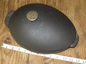 STAUB 2 Quart CAST IRON Matte Black MUSSEL POT Missing Strainer Made In FRANCE - Picture 1 of 5