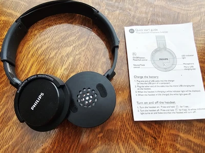Philips SHB5500BK Black Wireless Bluetooth Over-the-Ear Headphones with guide - Image 1 of 3