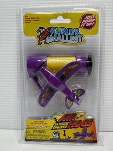 World Smallest Brand- AIR HOGS Air Pressure Engine plain - Picture 1 of 2