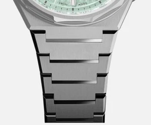 NEW Christopher Ward C12 The Twelve Bracelet - 38mm Silver Steel C12-38-1.1 - Picture 1 of 5