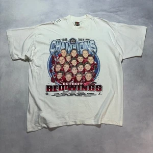 Vintage Detroit Red Wings 1998 Stanley Cup Champions T-Shirt Team Autographed - Picture 1 of 11