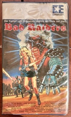 VHS Bad Raiders (1986) Embassy Video - German PAL - Deborah Rennard - FSK 18 - Bild 1 von 4