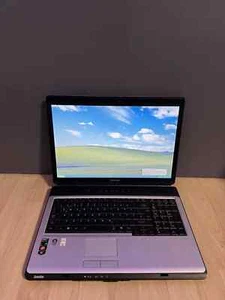 Toshiba Satellite XP Gamer Laptop - AMD-Athlon x2-QL-62 - 4 GB RAM - 80 GB HDD - Bild 1 von 6