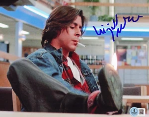 Photo 8 x 10 signée Judd Nelson Breakfast Club John Bender avec certificat d'authenticité Beckett BS38290 - Photo 1/1