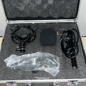 Podcast Pyle Microphone W/Desktop Stand & Pop Filter & Case - Picture 1 of 11