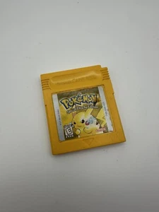 Pokemon Yellow Version Special Pikachu Edition for Nintendo Gameboy - Authentic - Picture 1 of 2