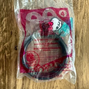 Pulsera McDonald’s Happy Meal Juguete Monster High Electrizante #4 2014 Sellada NUEVA - Imagen 1 de 4