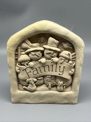 Placa de pared de piedra de hormigón Carruth de colección colgante escultura familia invierno Xmass Foto 1 de 4