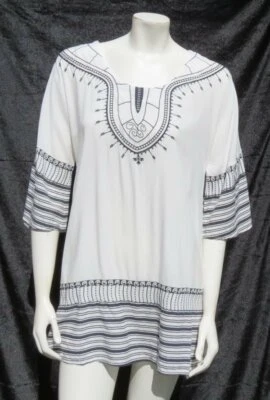 MONORENO Women’s White Printed Embroidered Kimono Tunic Top US S (tag M) EUC - Image 1 of 4