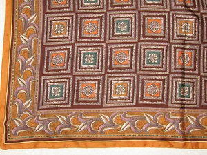 VINTAGE SCHAL GERAHMT MEDAILLONS LILIEN 34" ITALIEN GOLD BRAUN LAVENDEL ORANGE POLY - Bild 1 von 4