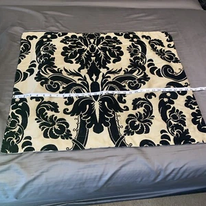 Springmaid Queen Size Bed Pillow Sham Black Tan Damask Print 24.5”X30” - Picture 1 of 4