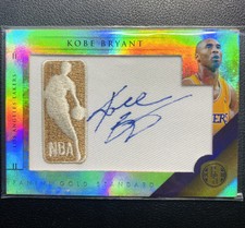 2011 Panini Gold Standard Kobe Bryant Patch Auto LOGO MAN !!! Jersey Refractor !