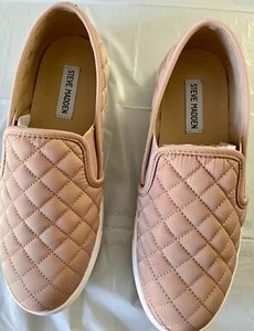 Steve Madden Women’s ECNTRCQT Quilted Slip On Sneakers BLUSH Shoes Size 8.5 - Picture 1 of 4