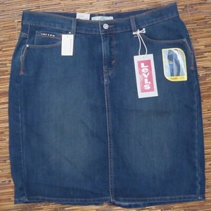 LEVI'S 512 MISSES PERFECTLY SLIMMING COTTON DENIM SKIRT 22" TOP TO HEM LIST $48 - Picture 1 of 5