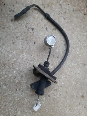 Cylindre émetteur d'embrayage Jaguar X Type Estate 2005 année 2.0d 1S71-7A543-AE embrayage - Photo 1/4