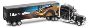 1:50 CAT M-Series Motor Graders Mural Peterbilt Truck -- Caterpillar Norscot