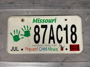 MISSOURI LICENSE PLATE PREVENT CHILD ABUSE 87AC18 JULY 2017 - Picture 1 of 1