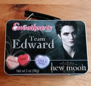 Twilight Saga-New Moon-Team Edward Sweethearts Candies Tin (NEW) - Picture 1 of 4
