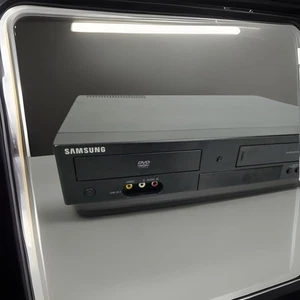 Samsung DVD-Model V9800 Dvd VCR VHS Combo Player HDMI Tested With remote Control - Picture 1 of 22