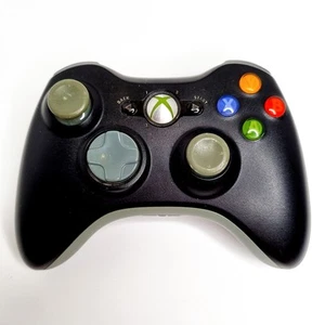 Microsoft Xbox 360 Wireless Official Controller - Black (Doesn't Power On/Work) - Picture 1 of 6