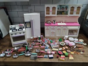 1996 Original San Francisco Toy maker Full Kitchen w/accessories works w/barbie - Picture 1 of 13