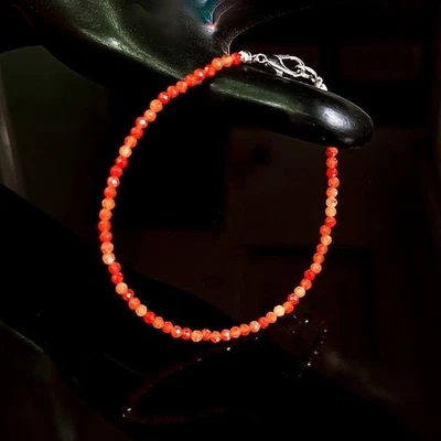 Pulsera minimalista hecha a mano con cuentas redondas facetadas cornalina naranja 6-8" Foto 1 de 4