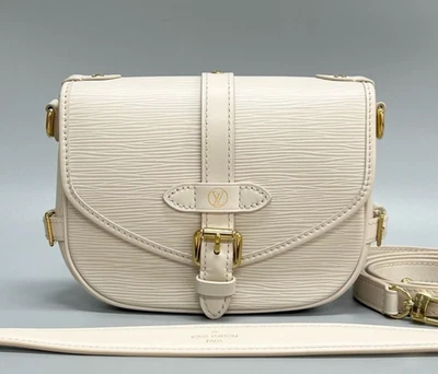 Bolso Bandolera Louis Vuitton Saumur BB Epi Cuero Blanco Dorado Mujeres Foto 1 de 4