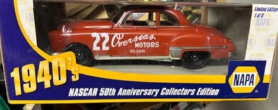 Acción Coleccionables NASCAR 50 Aniversario Rojo Byron 1949, Edición Coleccionista Foto 1 de 4
