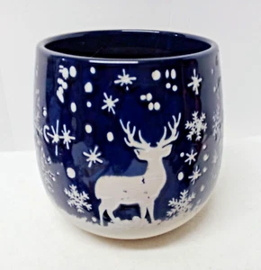 Vintage Ceramic Pottery Christmas Reindeer Flower Plant Pot 6" Tall 5" Diameter - Picture 1 of 10