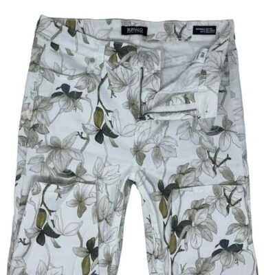 Buffalo David Bitton Size 4 (29x26) Havana High-Rise Stretch White Floral Jeans - Image 1 of 4