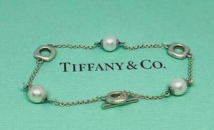Tiffany & Co. Sterling Silver .925 Cultured Pearl Cushion Toggle Bracelet 7" - Picture 1 of 11