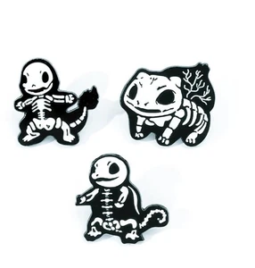 Pokemon Enamel Badge Skull Squirtle Bulbasaur Charmander Switch 2 Z-A Halloween - Picture 1 of 1