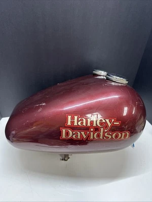 De colección Harley Davidson Doble Tanque de Gas Apagado y Tapas Granate Foto 1 de 4