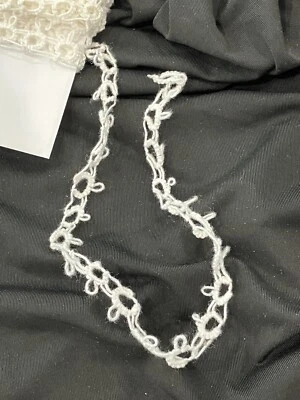 De colección Tatting Gran Cantidad Blanco Pieza Continua 16 Yardas Foto 1 de 4