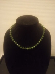 16" Dark Spinach Green Nephrite Jade 4mm Gemstone Bead Necklace - Picture 1 of 9