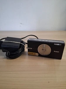 Kodak EasyShare V570 Dual Lens 5.0MP Digital Camera Black - Tested **read** - Picture 1 of 12