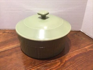 Signature Sorrento Green  2.5 QT Soufflé Casserole Dish with Lid EUC D2 - Picture 1 of 4