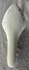 SADDLE - FISIK - ARIONE - R1 - W/ CARBON RAILS - Picture 1 of 14