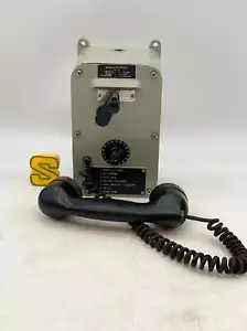 Teléfono alimentado por sonido Henschel 70-551 tipo 17 (usado) - Imagen 1 de 12
