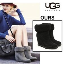 UGG Australia Women Kyra Suede Leather 1009318 Black Ladies Ankle Boots US 8.5