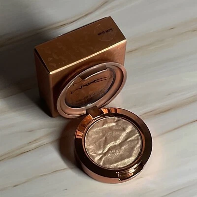 MAC LE FOILED EYESHADOW  WHITE HAUTE ~ BRONZER SUMMER COLLECTION ~ DISCONTINUED - Image 1 of 4