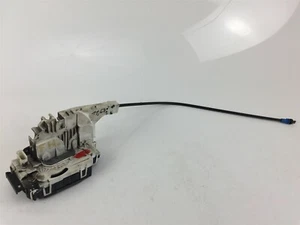 V3376 MERCEDES BENZ DOOR LOCK 45121168 - Picture 1 of 4