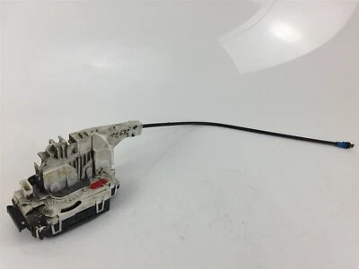 V3376 MERCEDES BENZ DOOR LOCK 45121168 - Image 1 of 4