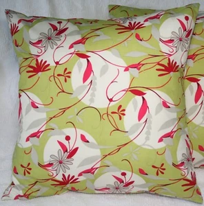 16" Throw Pillow Cover ~ Full Moon Vine Red Ivory Green 16X16 Inch Cushion Cover - Picture 1 of 1