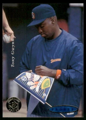1995 Tony Gwynn #90 San Diego Padres - Image 1 of 2