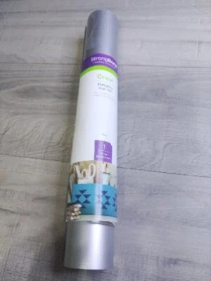 Cricut Everyday Iron-On Mesh STRONGBOND Silver Matte 12x24" 2005127 - Image 1 of 4