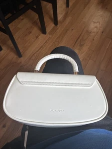 Milan Chiva kleine elegante Top Handle Geldbörsen für Damen Mini Schultertasche weiß  - Bild 1 von 3