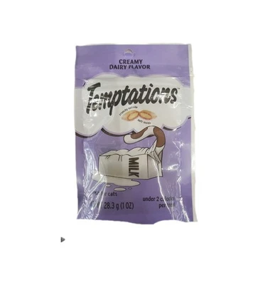 Paquete de 4 golosinas cremosas con sabor a lácteos Temptations para gatos de 1 oz Foto 1 de 2